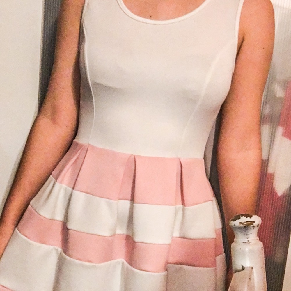 A pink and white dress from Windsor